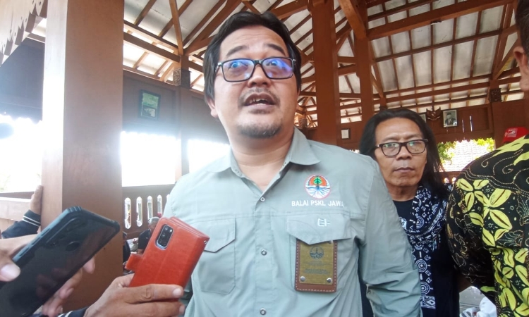 Pengelolaan Kawasan Hutan Dengan Pendekatan Khusus di Blora