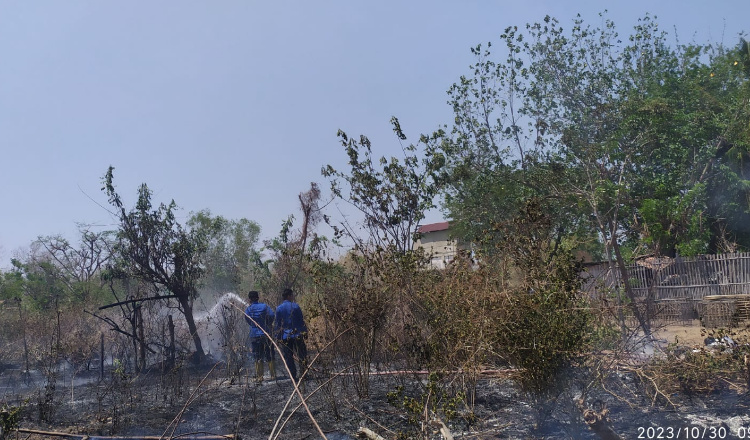 Lahan Warga di Sampang Terbakar karena Membakar Sampah dengan Sembarangan