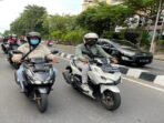 Mencari Keamanan Saat Berkendara di Musim Hujan, Periksa Kondisi Ban Motor Terlebih Dahulu