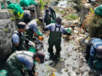 Sungai Watch Sukses Meminimalisir 1 Ton Sampah di Sungai Karangrejo Banyuwangi