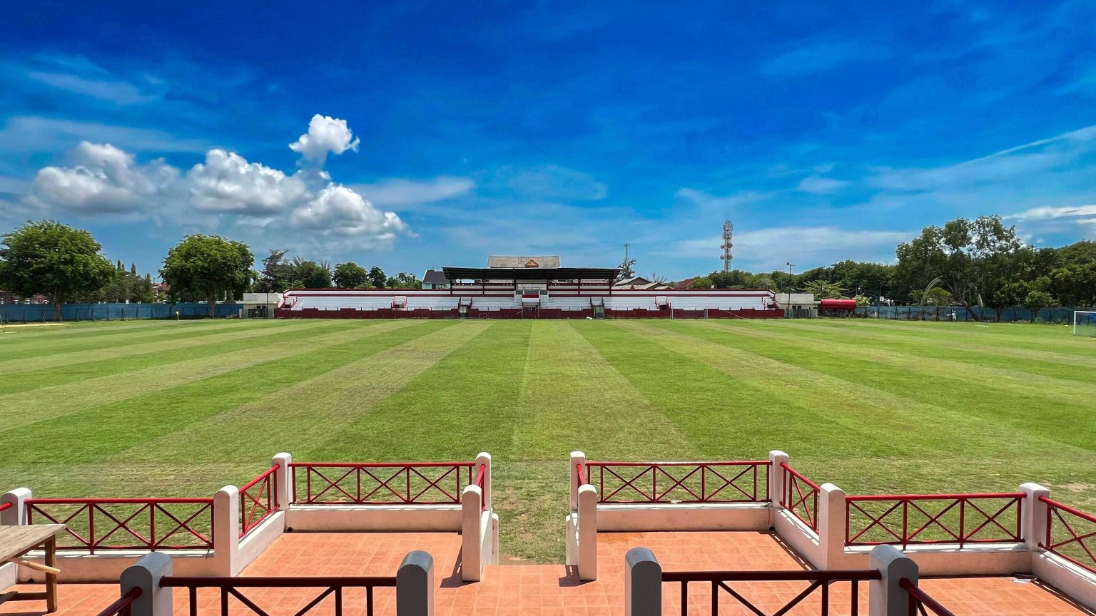 Stadion Ahmad Yani Sumenep Mencuri Perhatian Sebagai Venue Pertandingan Liga 3 yang Berkelas