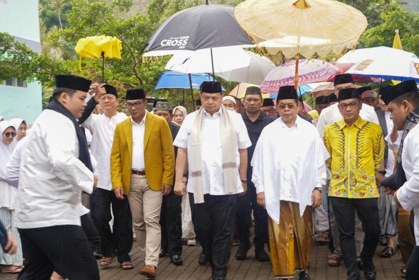 Airlangga Hartarto Meluncurkan Program Gibran untuk Meningkatkan Pemahaman Al-Quran di Seluruh Indonesia