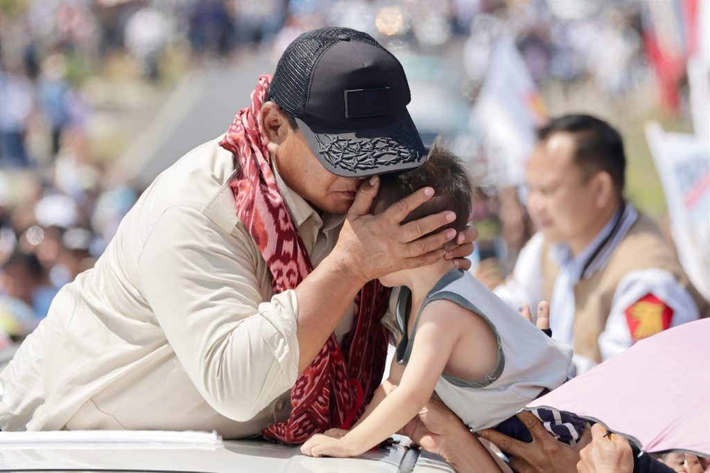 Prabowo Subianto: Program Makan Siang Siswa di Sekolah Penting untuk Membuat Anak Indonesia Kuat dan Cerdas