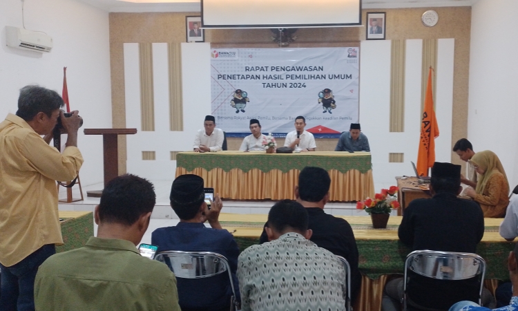 Rapat Pengawasan Penetapan Hasil Pemilu Oleh Bawaslu Blora