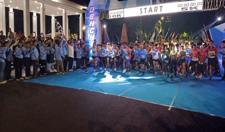 Lebih dari Seribu Peserta dari Luar Daerah Meramaikan Event Situbondo Night Run