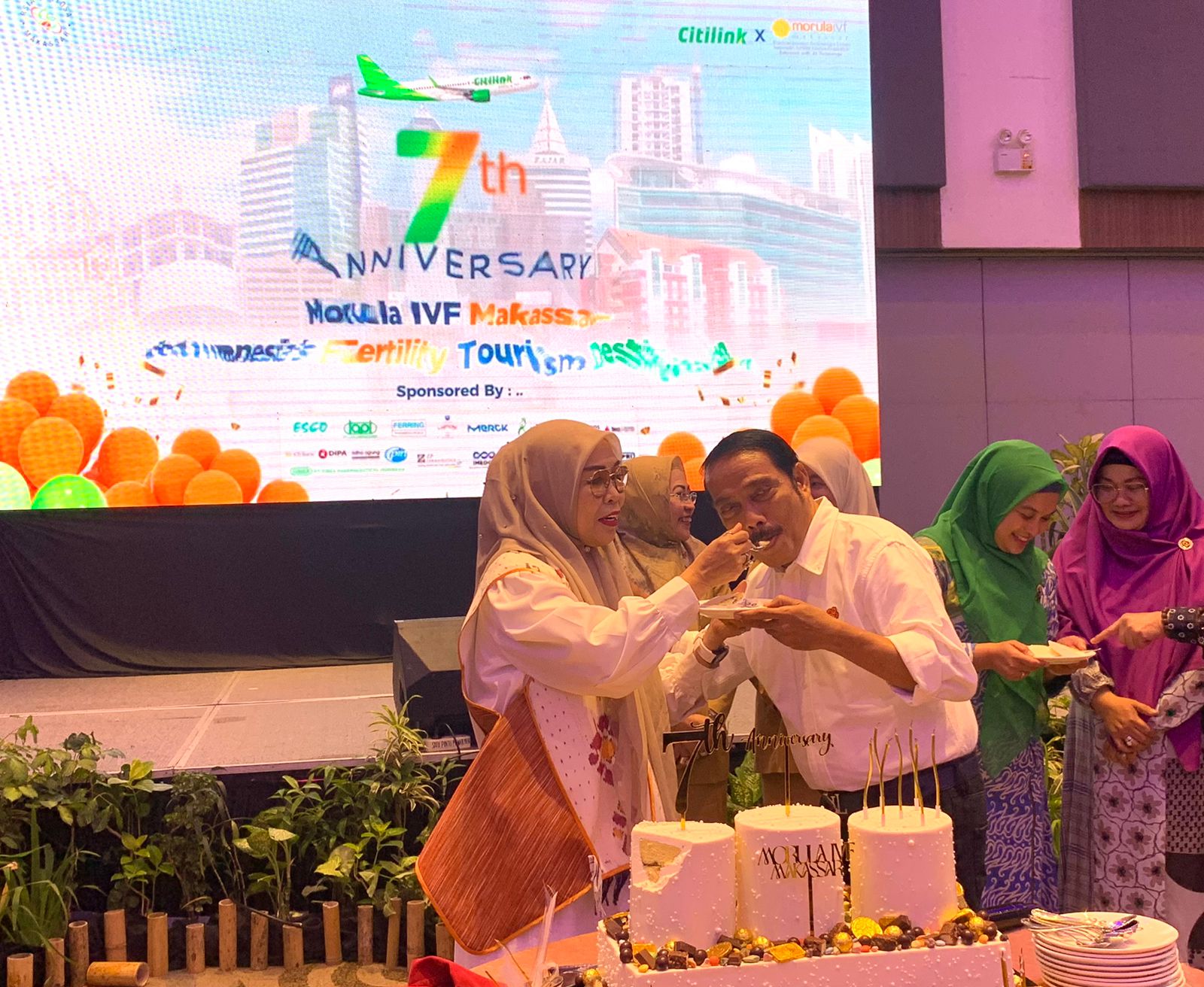 Morula IVF Makassar Memperingati Ulang Tahun ke-7 dengan Tema Mendukung Makassar sebagai Tujuan Wisata Fertilitas Terbesar di Indonesia